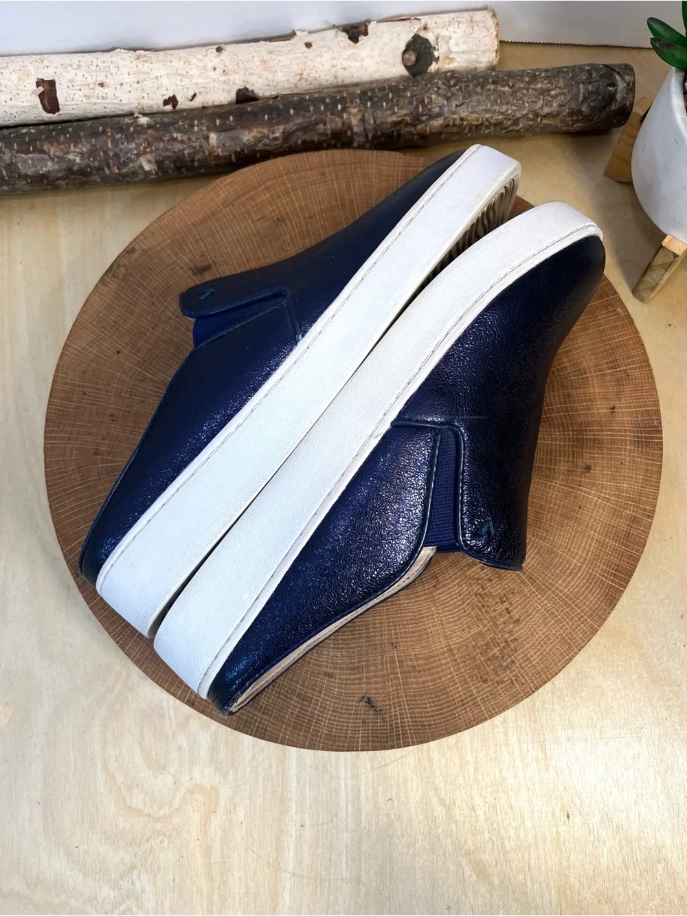 Vionic Splendid Dakota Metallic Navy Blue Slip On Sneaker Mule Shoes Size 8 - Picture 9 of 16